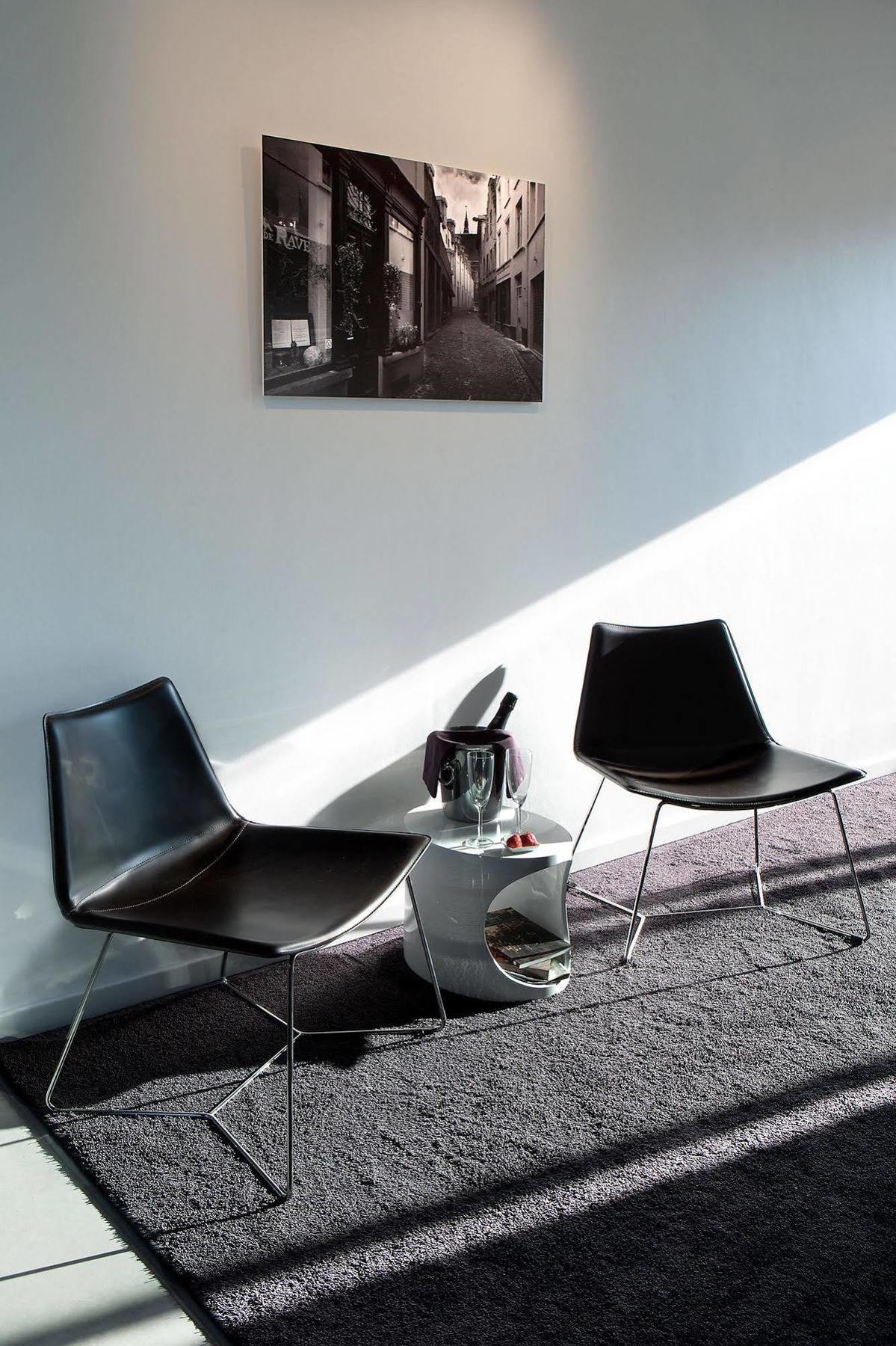 B&B Snooz Inn Gent Bagian luar foto