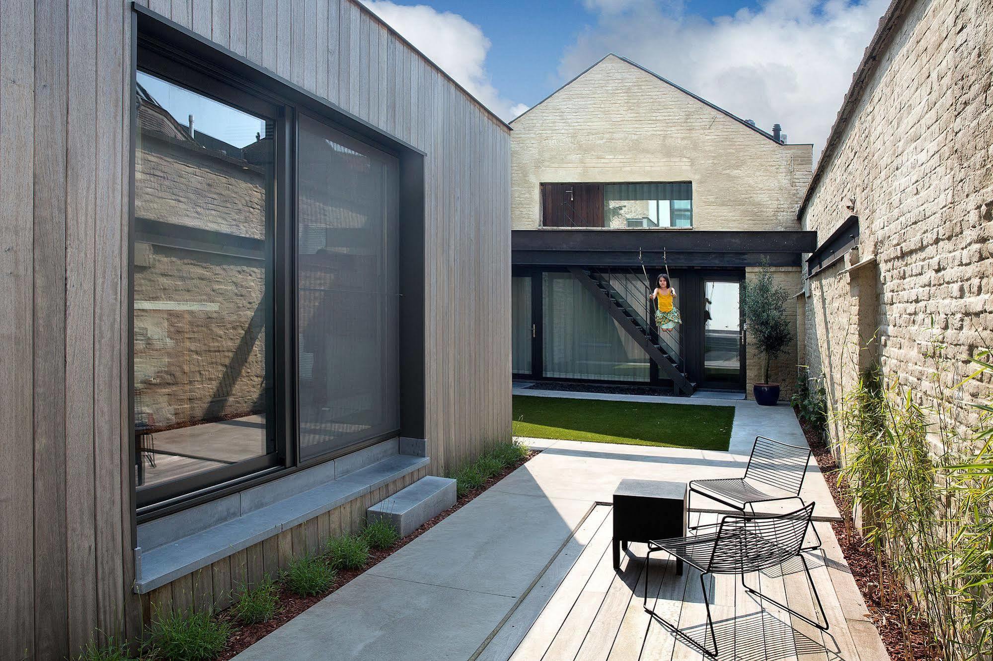 B&B Snooz Inn Gent Bagian luar foto